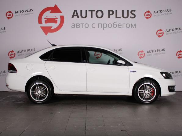 Volkswagen Polo V Рестайлинг с пробегом 2018 года, цена 1 170 000 рублей, 218000 км, седан, Автокод Объявления