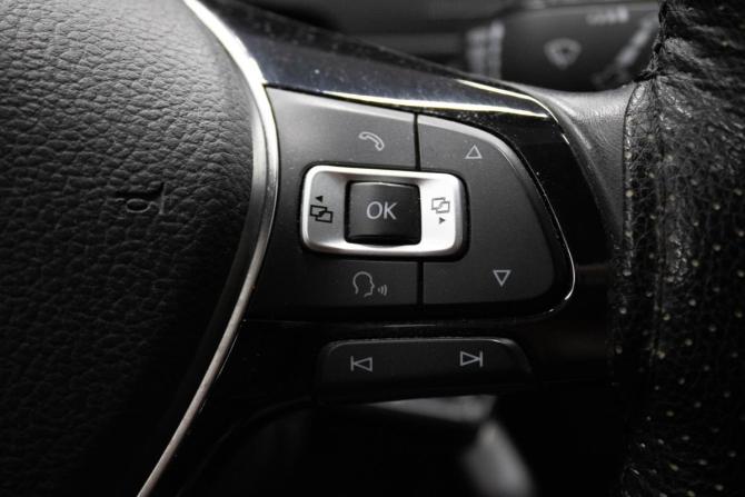 Volkswagen Tiguan II с пробегом 2017 года, цена 1 999 000 рублей, 190860 км, внедорожник, Автокод Объявления
