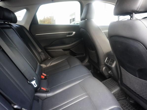 Hyundai Sonata VIII (DN8) с пробегом 2019 года, цена 2 368 000 рублей, 130974 км, седан, Автокод Объявления