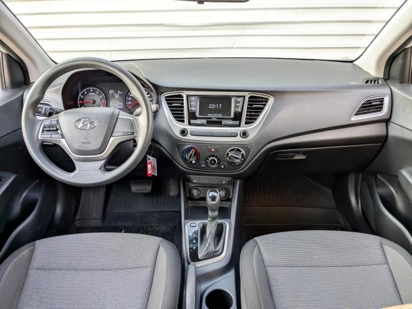 Hyundai Solaris II Рестайлинг с пробегом 2022 года, цена 1 530 000 рублей, 65904 км, седан, Автокод Объявления