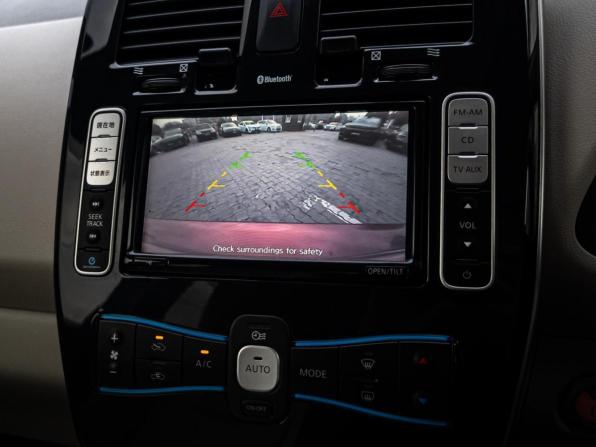 Nissan Leaf I (ZE0/AZE0) с пробегом 2012 года, цена 1 450 000 рублей, 120126 км, хэтчбек, Автокод Объявления