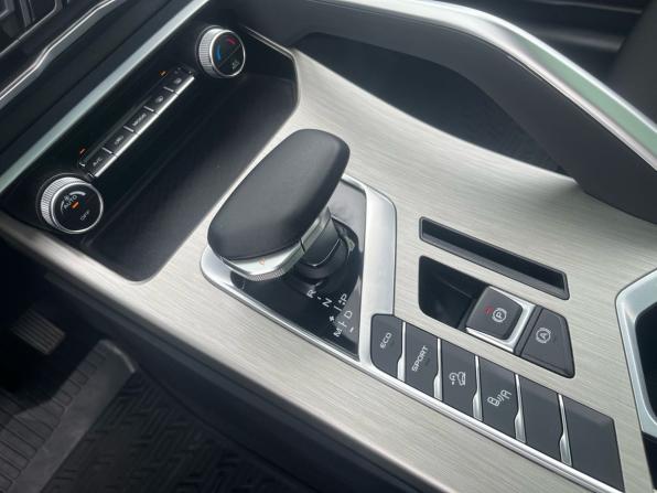 Geely Coolray I с пробегом 2023 года, цена 1 750 000 рублей, 40140 км, внедорожник, Автокод Объявления