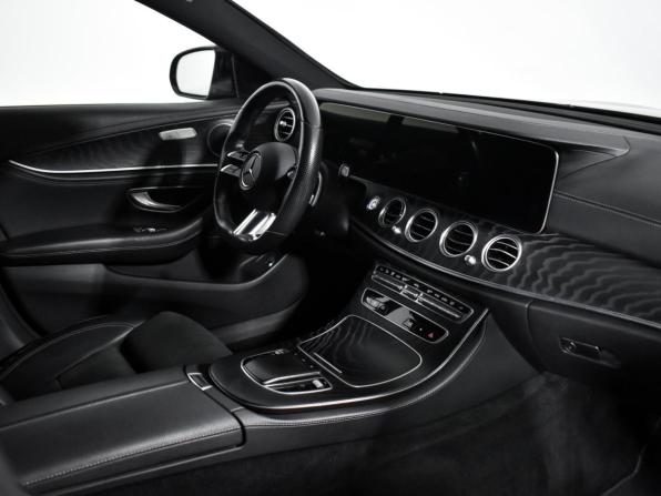 Mercedes-Benz E-Класс V (W213 S213 C238) Рестайлинг с пробегом 2020 года, цена 3 714 000 рублей, 136766 км, седан, Автокод Объявления