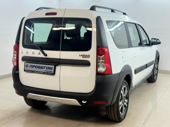 Lada (ВАЗ) Largus I Рестайлинг с пробегом 2025 года, цена 1 780 000 рублей, 204 км, универсал, Автокод Объявления