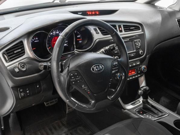 Kia Ceed II с пробегом 2014 года, цена 960 000 рублей, 165336 км, универсал, Автокод Объявления