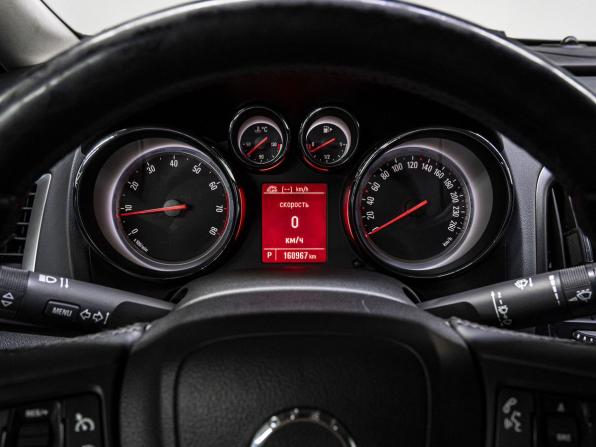 Opel Astra J Рестайлинг с пробегом 2014 года, цена 990 000 рублей, 160965 км, седан, Автокод Объявления