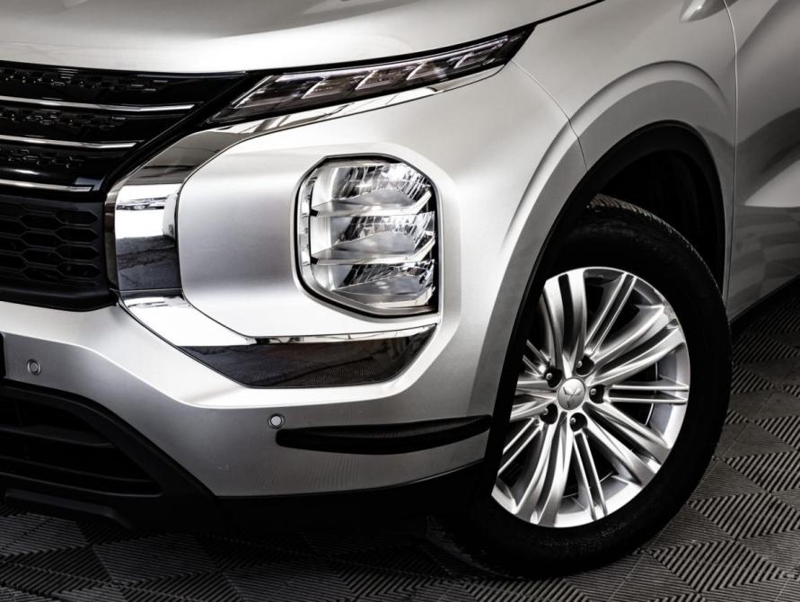 Mitsubishi Outlander IV Санкт-Петербург  - изображение 3