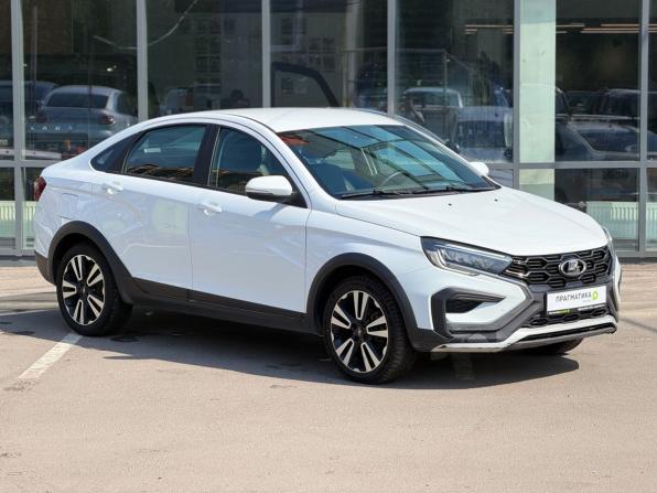 Lada (ВАЗ) Vesta I Рестайлинг (NG) с пробегом 2023 года, цена 1 270 000 рублей, 67000 км, седан, Автокод Объявления