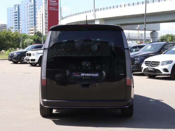 Hyundai Staria I с пробегом 2022 года, цена 5 490 000 рублей, 96632 км, минивэн, Автокод Объявления