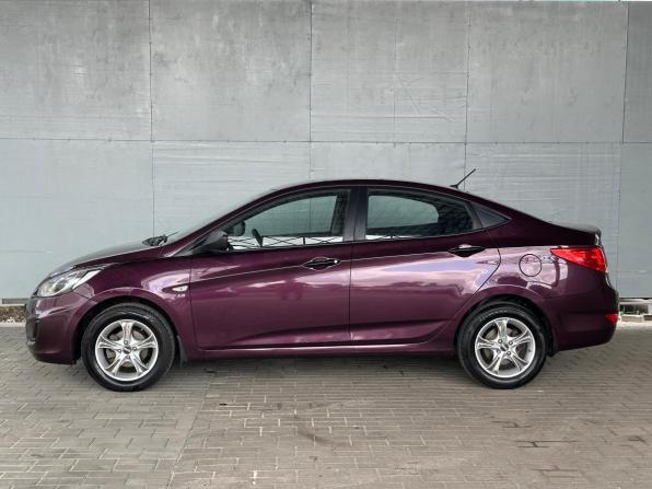 Hyundai Solaris I с пробегом 2012 года, цена 880 000 рублей, 91731 км, седан, Автокод Объявления