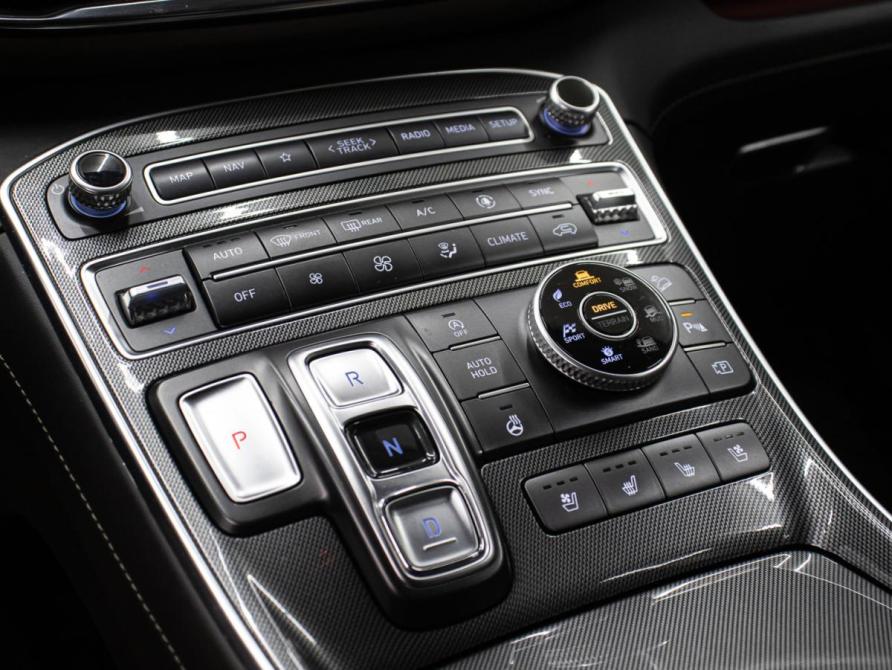 Hyundai Santa Fe IV Рестайлинг Москва  - изображение 18