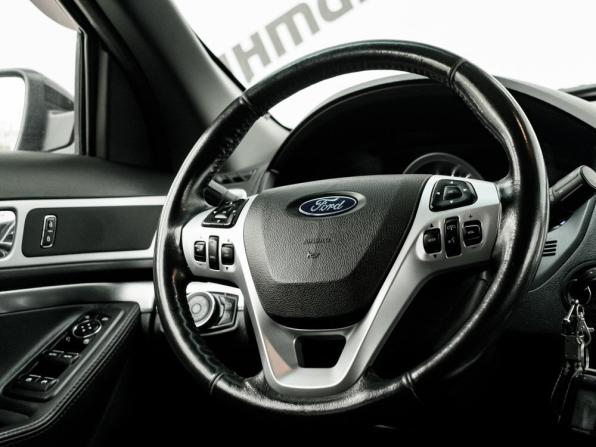 Ford Explorer V с пробегом 2013 года, цена 1 750 000 рублей, 203268 км, внедорожник, Автокод Объявления