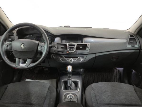 Renault Laguna III с пробегом 2009 года, цена 560 000 рублей, 270739 км, лифтбек, Автокод Объявления