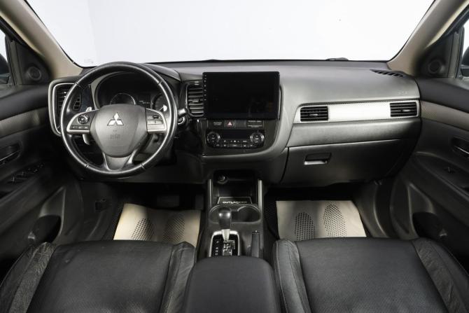Mitsubishi Outlander II Рестайлинг с пробегом 2014 года, цена 1 899 000 рублей, 200003 км, внедорожник, Автокод Объявления