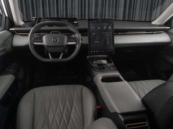 Changan Lamore с пробегом 2024 года, цена 2 099 000 рублей, 59366 км, седан, Автокод Объявления