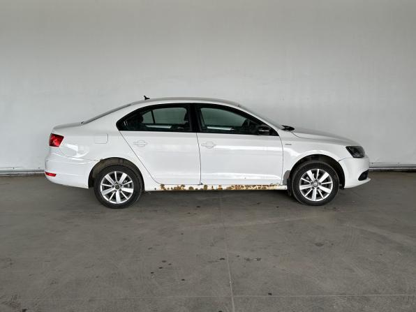 Volkswagen Jetta VI с пробегом 2013 года, цена 632 000 рублей, 408200 км, седан, Автокод Объявления