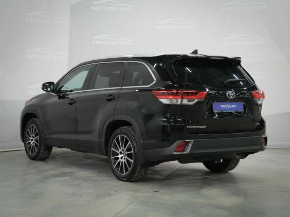 Toyota Highlander III (XU50) Рестайлинг с пробегом 2018 года, цена 3 949 000 рублей, 160492 км, внедорожник, Автокод Объявления