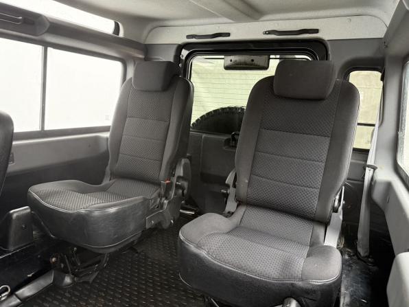Land Rover Defender I Рестайлинг с пробегом 2013 года, цена 2 800 000 рублей, 90567 км, внедорожник, Автокод Объявления