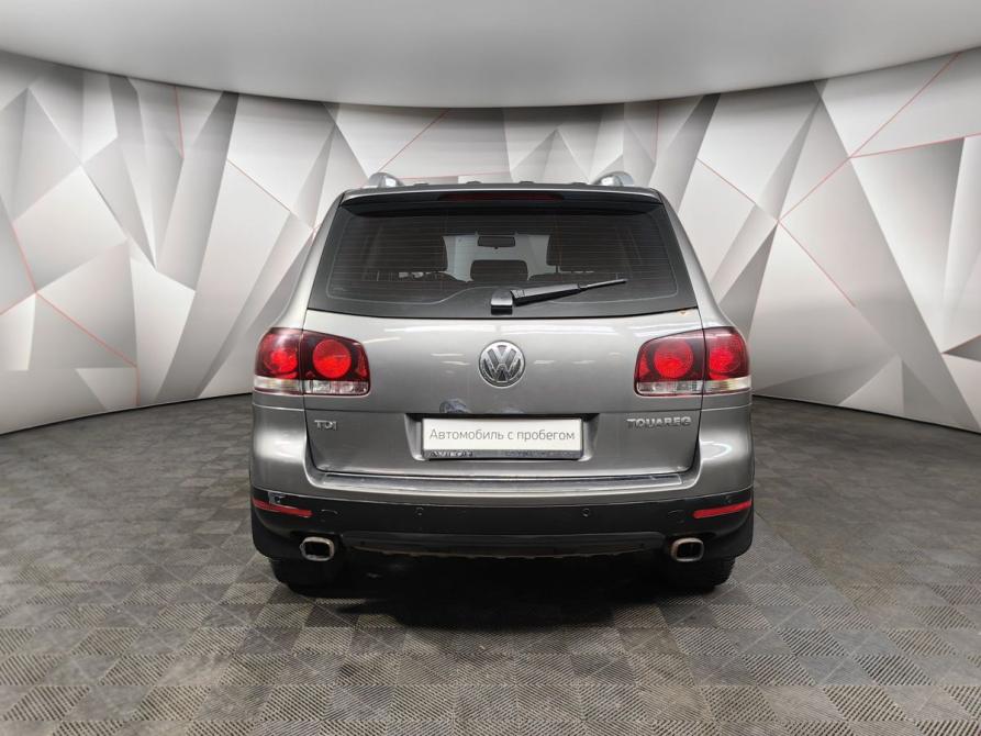 Volkswagen Touareg I Рестайлинг Москва  - изображение 8