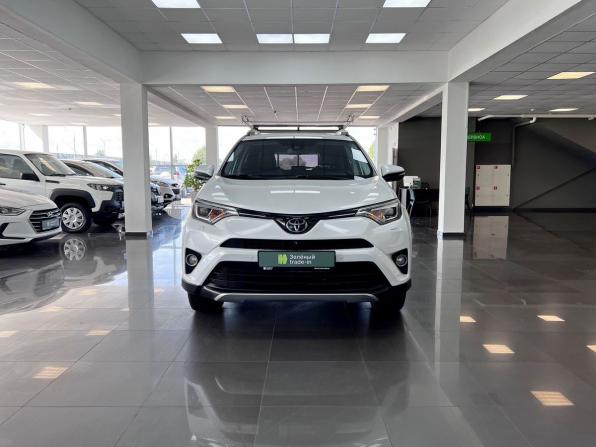 Toyota RAV4 IV (XA40) Рестайлинг с пробегом 2018 года, цена 2 395 000 рублей, 147403 км, внедорожник, Автокод Объявления