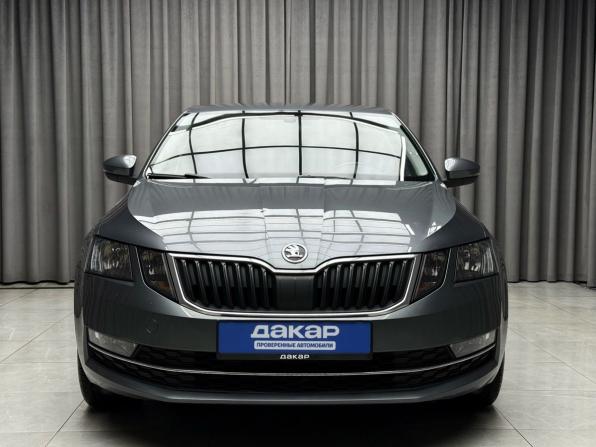 Skoda Octavia III (A7) Рестайлинг с пробегом 2017 года, цена 1 849 000 рублей, 141441 км, лифтбек, Автокод Объявления
