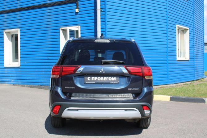 Mitsubishi Outlander III Рестайлинг 3 с пробегом 2019 года, цена 1 549 000 рублей, 253546 км, внедорожник, Автокод Объявления