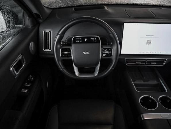 Li Auto (Lixiang) L9 I Рестайлинг с пробегом 2024 года, цена 7 399 000 рублей, 27191 км, внедорожник, Автокод Объявления
