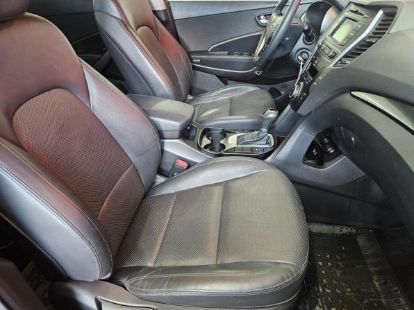 Hyundai Santa Fe III Рестайлинг с пробегом 2016 года, цена 1 999 000 рублей, 140355 км, внедорожник, Автокод Объявления