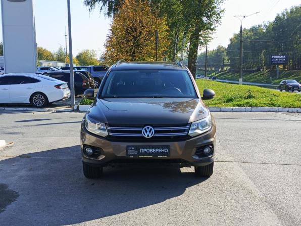Volkswagen Tiguan I Рестайлинг с пробегом 2014 года, цена 1 100 000 рублей, 266430 км, внедорожник, Автокод Объявления