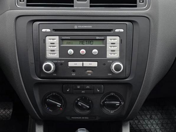 Volkswagen Jetta VI с пробегом 2014 года, цена 865 000 рублей, 126818 км, седан, Автокод Объявления