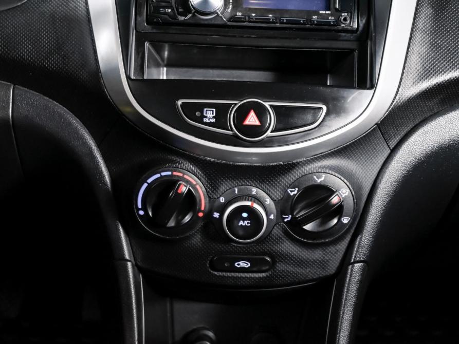 Hyundai Solaris I Екатеринбург  - изображение 12