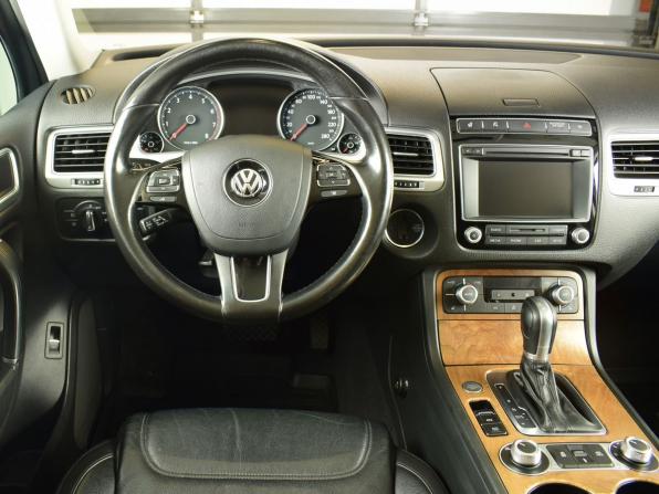 Volkswagen Touareg II Рестайлинг с пробегом 2015 года, цена 3 119 995 рублей, 197193 км, внедорожник, Автокод Объявления