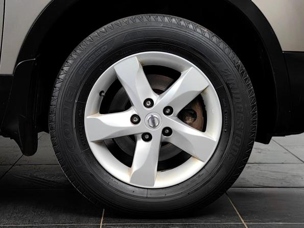 Nissan Qashqai I Рестайлинг с пробегом 2012 года, цена 999 000 рублей, 187812 км, внедорожник, Автокод Объявления