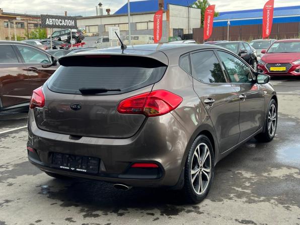 Kia Ceed II с пробегом 2013 года, цена 820 000 рублей, 214963 км, хэтчбек, Автокод Объявления