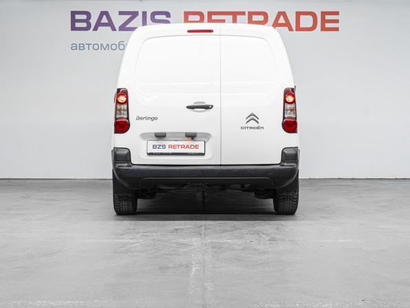 Citroen Berlingo II Рестайлинг 2 с пробегом 2017 года, цена 1 250 000 рублей, 130061 км, фургон, Автокод Объявления