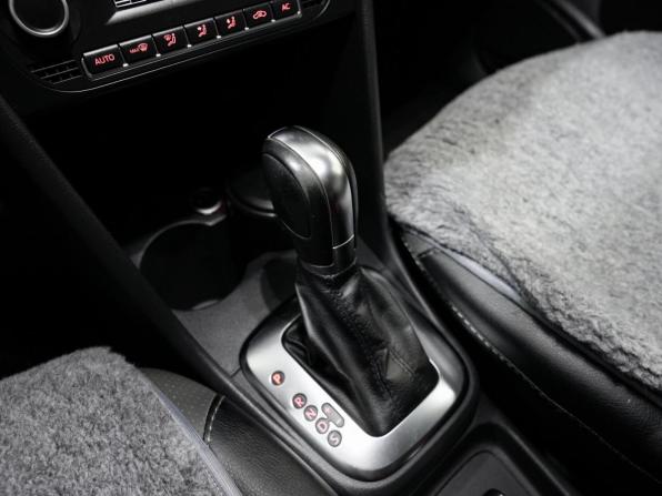 Volkswagen Polo V с пробегом 2013 года, цена 825 000 рублей, 165000 км, седан, Автокод Объявления