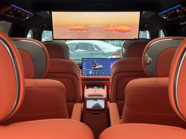 Новый Lynk &amp; Co 900 2025 года, цена 8 350 000 рублей, внедорожник, Автокод Объявления