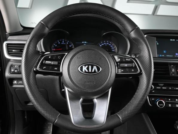 Kia Optima IV Рестайлинг с пробегом 2019 года, цена 2 199 000 рублей, 122727 км, седан, Автокод Объявления