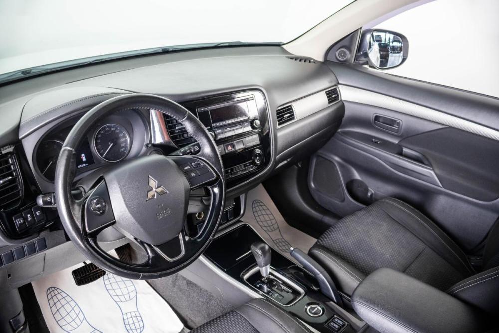 Mitsubishi Outlander III Рестайлинг 2 Пермь  - изображение 8
