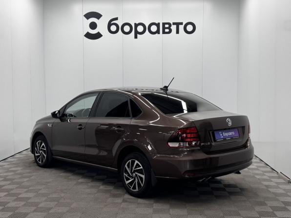 Volkswagen Polo V Рестайлинг с пробегом 2018 года, цена 1 620 000 рублей, 72192 км, седан, Автокод Объявления