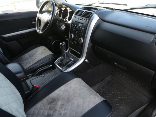 Suzuki Grand Vitara II с пробегом 2008 года, цена 738 000 рублей, 186000 км, внедорожник, Автокод Объявления
