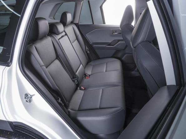 Toyota RAV4 VI (XA60) с пробегом 2026 года, цена 4 250 000 рублей, 41 км, внедорожник, Автокод Объявления