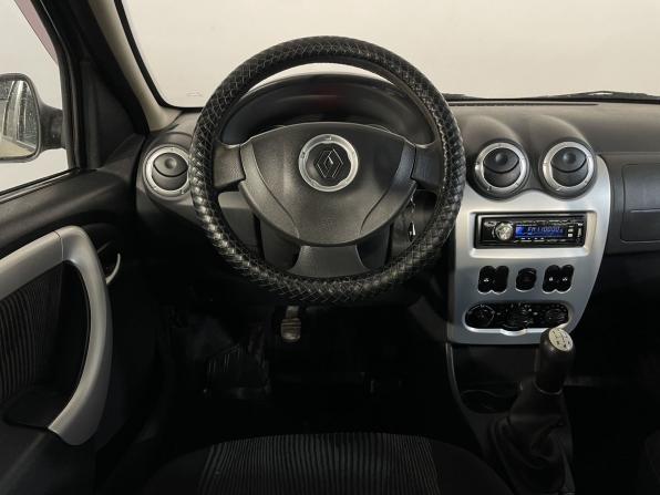 Renault Logan I Рестайлинг с пробегом 2012 года, цена 459 900 рублей, 170000 км, седан, Автокод Объявления