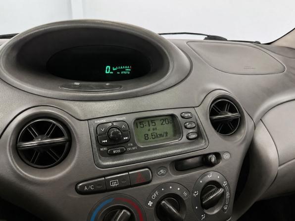 Toyota Yaris I с пробегом 2002 года, цена 299 000 рублей, 295075 км, хэтчбек, Автокод Объявления
