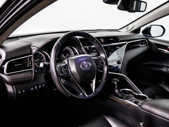 Toyota Camry VIII (XV70) с пробегом 2020 года, цена 3 129 000 рублей, 98011 км, седан, Автокод Объявления
