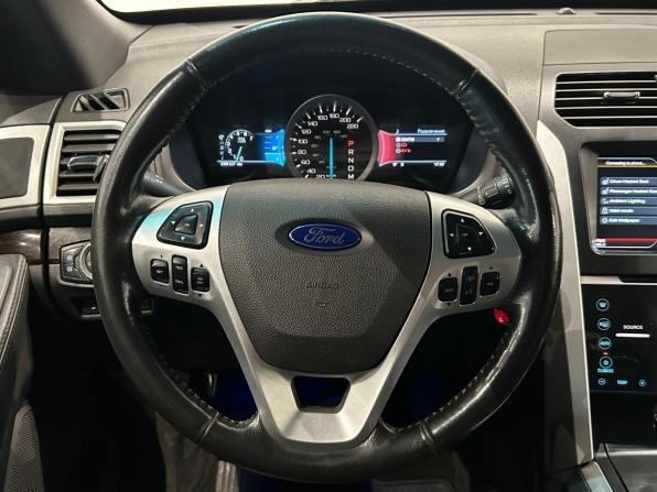 Ford Explorer V с пробегом 2012 года, цена 1 149 000 рублей, 298047 км, внедорожник, Автокод Объявления