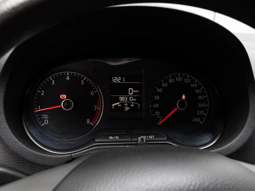 Volkswagen Polo V Рестайлинг Краснодар  - изображение 14