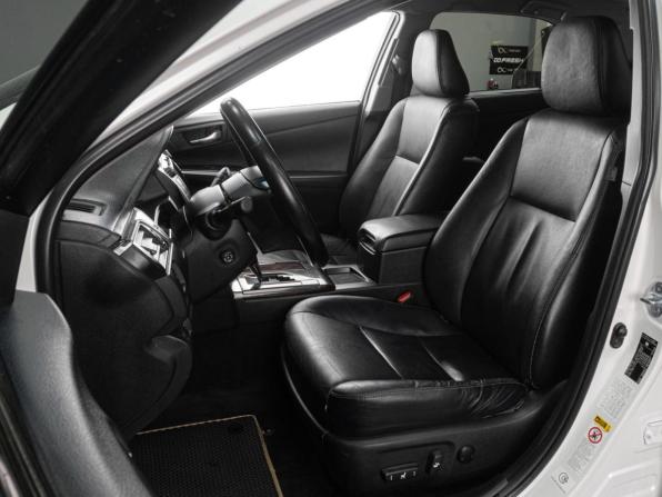 Toyota Camry VII (XV50) Рестайлинг с пробегом 2015 года, цена 2 249 000 рублей, 260028 км, седан, Автокод Объявления