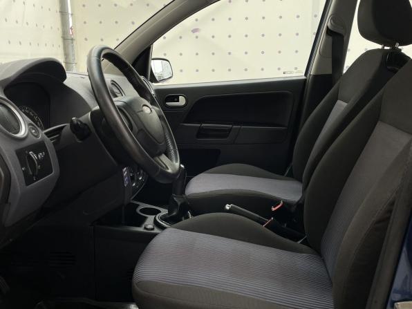 Ford Fusion I Рестайлинг с пробегом 2007 года, цена 470 000 рублей, 131801 км, хэтчбек, Автокод Объявления