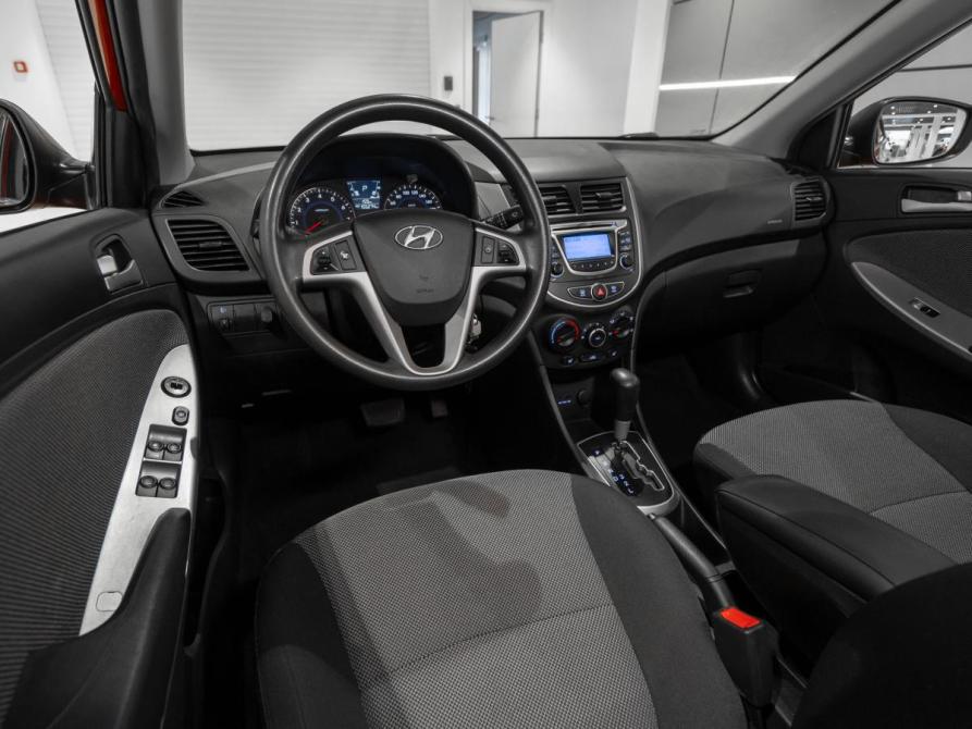 Hyundai Solaris I Москва  - изображение 7